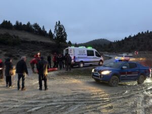 KAHRAMANMARAŞ (AA) – Kahramanmaraş'ın Göksun ilçesinde kayalıklardan düşen kişi hayatını