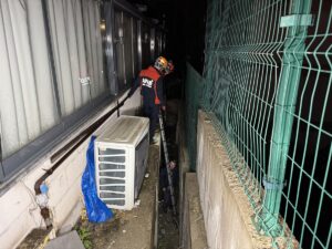 KARABÜK (AA) – Karabük'te yaklaşık 5 metre yükseklikten iki duvar