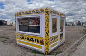 İSTANBUL (AA) – Karmod'un büfe kabinleri, Mardin'in Nusaybin ilçesindeki Halk
