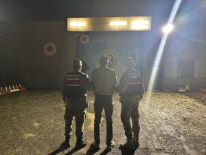 KARS (AA) – Kars'ta, mide ve bağırsaklarında sentetik uyuşturucu bulunan