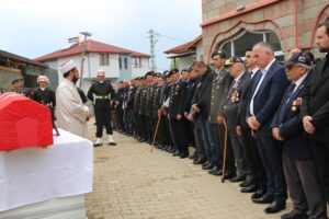 AMASYA (AA) – Ordu'da tedavi gördüğü hastanede yaşamını yitiren 85