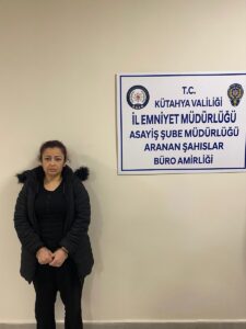 KÜTAHYA (AA) – Kütahya'da 4 yıldır aranan ve hakkında dolandırıcılık