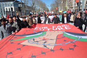 KÜTAHYA (AA) – Kütahya'da düzenlenen Gazze'ye destek yürüyüşü ile İsrail'in