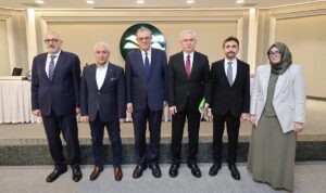 - Bankanın toplam fonlama tabanı (toplanan fonlar ve mevduat dışı