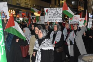 - "Dili, dini, rengi ve mezhebi farklı olsa da dünyanın