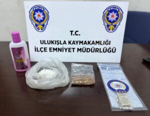 NİĞDE (AA) – Niğde'de düzenlenen uyuşturucu operasyonunda gözaltına alınan 6