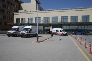 ESKİŞEHİR (AA) – TRT'nin sevilen dizilerinden "Gönül Dağı"nın oyuncularından Berk