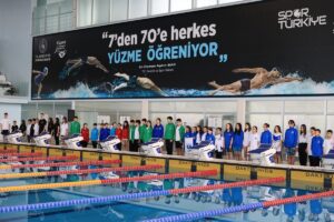 - Olimpik Yüzme Havuzu'nda gerçekleştirilen organizasyon için seremoni düzenlendi