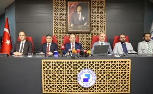 DENİZLİ (AA) – Pamukkale Üniversitesi (PAÜ) Rektörü Prof. Dr. Mahmud