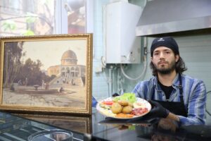 SAKARYA (AA) – Sakarya'nın Serdivan ilçesinde Orta Doğu mutfağına ait