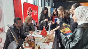 SAMSUN (AA) – Samsun'da "Akademik Meslek Tanıtım Günleri" etkinliği devam