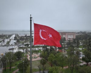 - Kent merkezindeki kar yağışı dronla görüntülendi