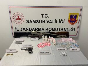 SAMSUN (AA) – Samsun'un Tekkeköy ilçesinde düzenlenen uyuşturucu operasyonunda 5