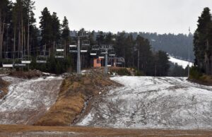 KARS (AA) – Türkiye'nin önemli kış turizm merkezlerinden Kars'taki Sarıkamış