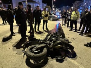 SİNOP (AA) – Sinop'un Gerze ilçesinde otomobil ile motosikletin çarpışması