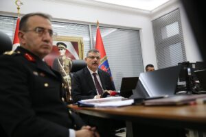 ERZURUM (AA) – Erzurum Valisi Mustafa Çiftçi, kentte suç oranının