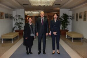 ROMA (AA) – TBMM Başkanı Numan Kurtulmuş, Katoliklerin ruhani lideri