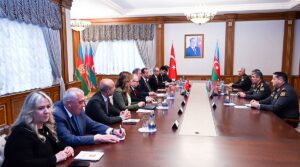 BAKÜ (AA) – TBMM Milli Savunma Komisyonu Başkanı Hulusi Akar,