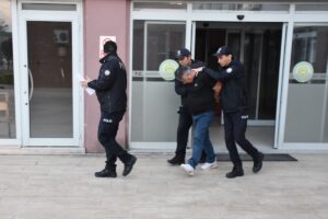 TEKİRDAĞ (AA) – Tekirdağ'ın Şarköy ilçesinde, cinsel istismar iddiasıyla yakalanan