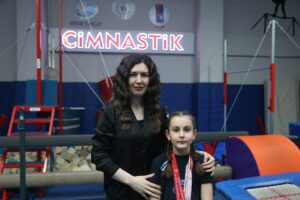 TOKAT (AA) – EKBER TÜRKOĞLU – Tokat'ta 15 yıldır jimnastik