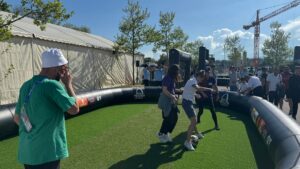 NYON (AA) – Trabzonsporlu taraftarlardan Emre Alagöz, UEFA Gençlik Ligi