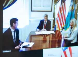 KİEV (AA) – Ukrayna ile ABD arasında, nadir toprak elementleri