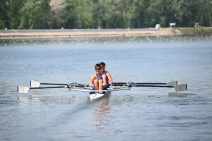 EDİRNE (AA) – Edirne'de düzenlenen Uluslararası Meriç Kürek Yarışları'nda ikinci