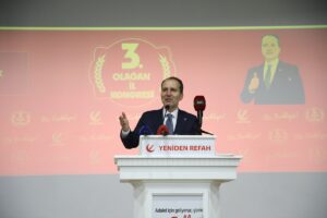 BİNGÖL (AA) – Yeniden Refah Partisi Genel Başkanı Fatih Erbakan,