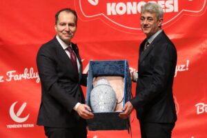 KÜTAHYA (AA) – Yeniden Refah Partisi Genel Başkanı Fatih Erbakan,