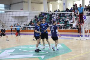 IĞDIR (AA) – Iğdır'da düzenlenen "YURTLİG Voleybol Turnuvası"nın Doğu Anadolu