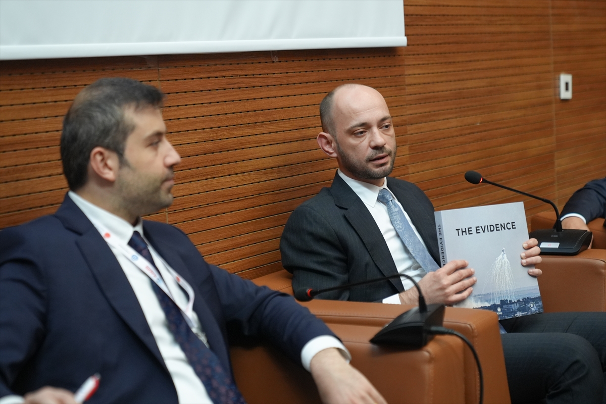 1. Kamu Diplomasisi Sempozyumu'nda “Türkiye Kamu Diplomasisi Panoraması” paneli yapıldı