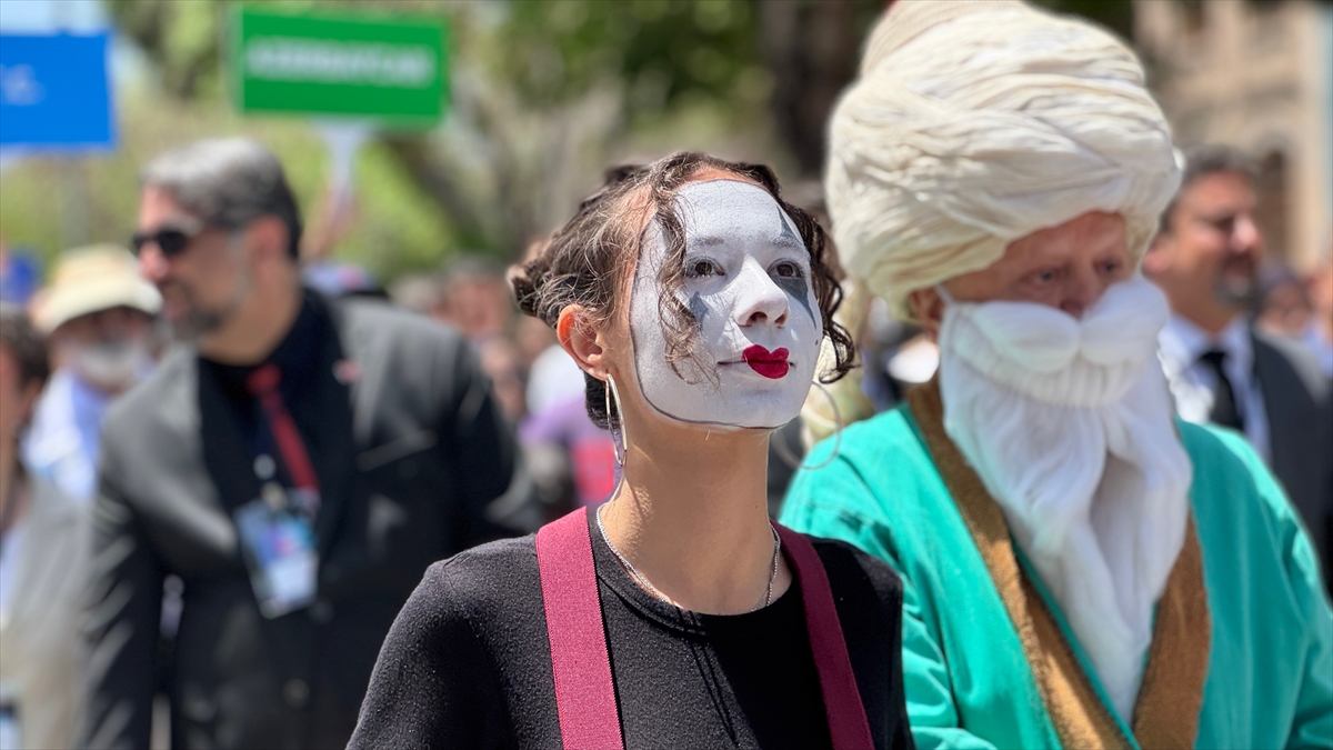 17. Bin Nefes Bir Ses Uluslararası Türkçe Tiyatro Yapan Ülkeler Festivali başladı