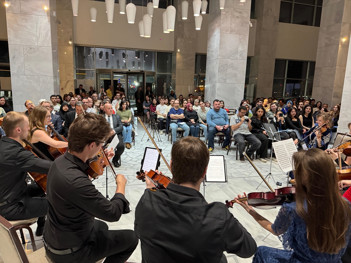 24. Afyonkarahisar Klasik Müzik Festivali'nde Prag oda müziği topluluğu sahne aldı