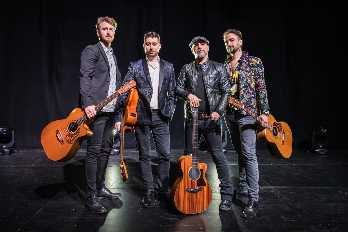“40 Fingers” İstanbul'da ilk kez müzikseverlerle buluşacak