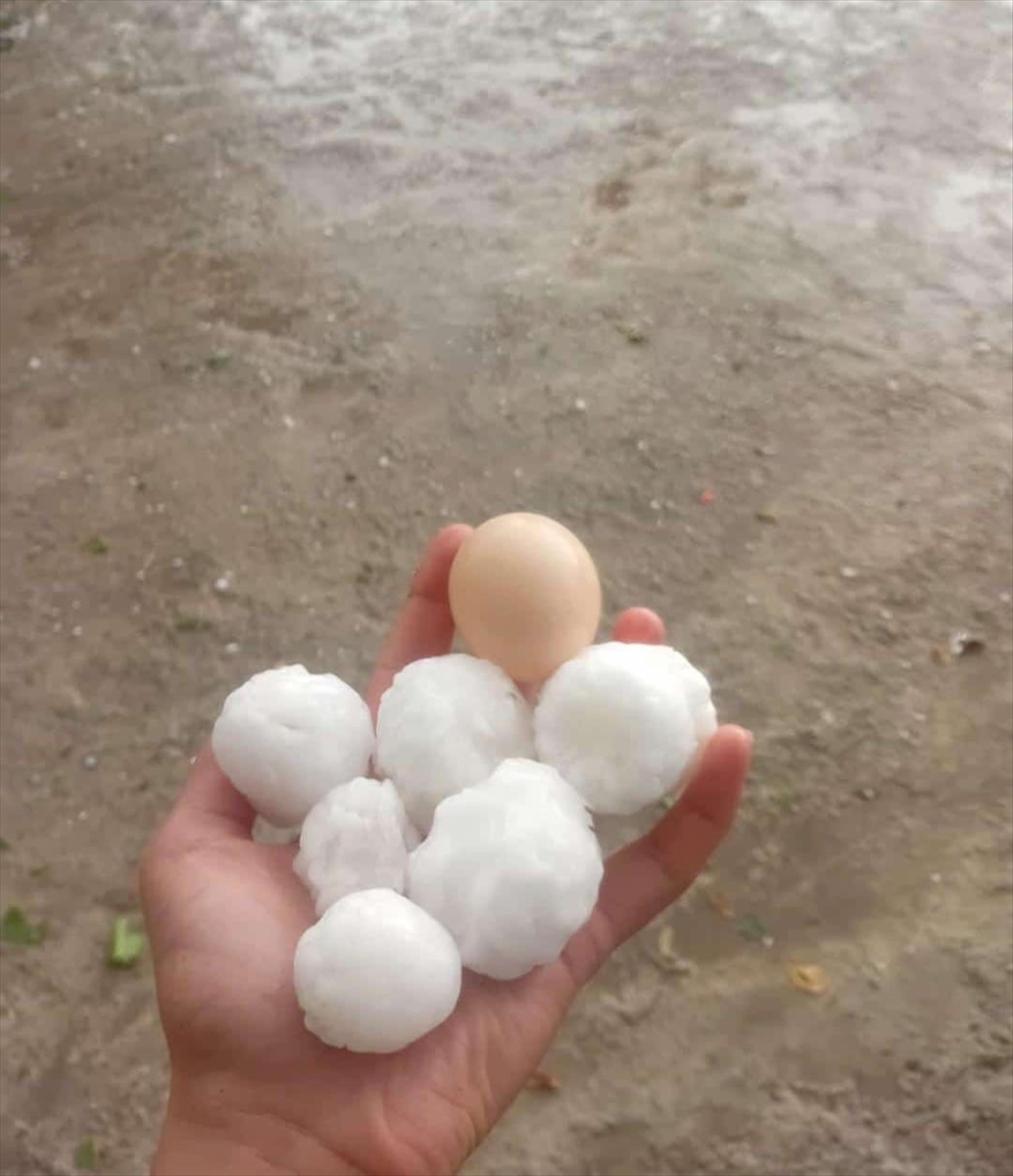 Adıyaman'da dolu etkili oldu