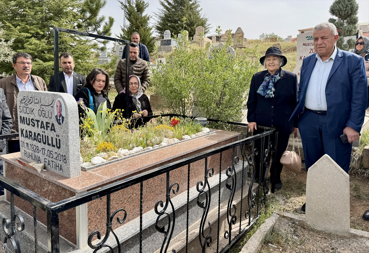 “Ahi Baba” olarak bilinen Mustafa Karagüllü, vefatının 7. yılında Kırşehir'de anıldı