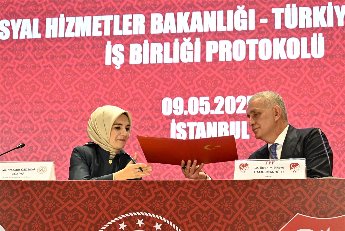 Aile ve Sosyal Hizmetler Bakanlığı ile TFF arasında işbirliği protokolü imzalandı