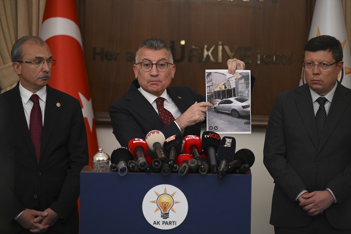 AK Parti, 10. Yargı Paketi'ni TBMM'ye sundu (1)