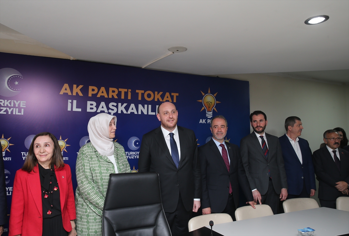 AK Parti Genel Başkan Yardımcısı Büyükgümüş, partisinin Tokat İl Başkanlığı'nı ziyaret etti