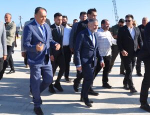 MERSİN (AA) – AK Parti Mersin Milletvekili Nureddin Nebati, Mersin'in