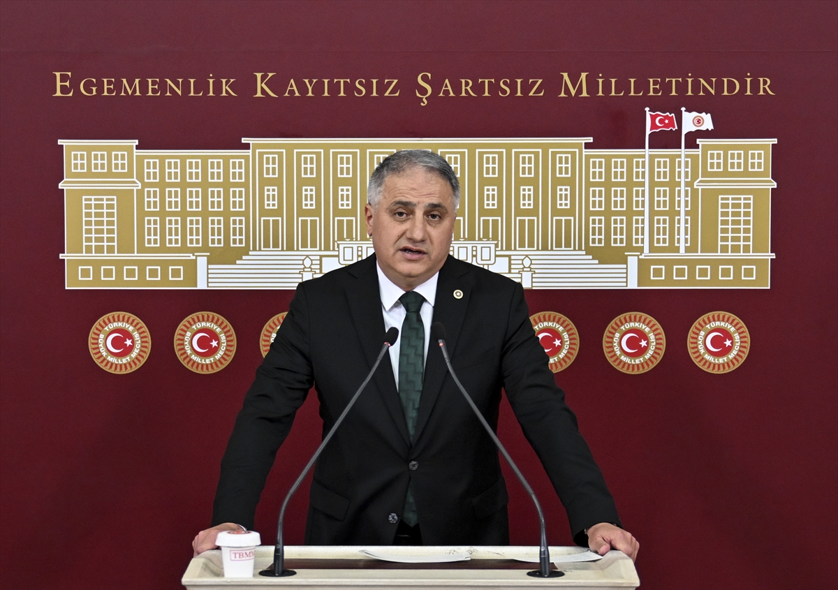 AK Parti'li Bozkurt, Türkiye'nin enerjisini çoğaltmak için gece gündüz çalıştıklarını söyledi