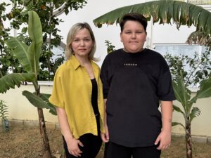 ANTALYA (AA) – Antalya'nın Alanya ilçesinde ortaokul öğrencisi, boğazına cips