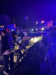 ANTALYA (AA) – Antalya'nın Alanya ilçesinde turistleri taşıyan minibüs ile