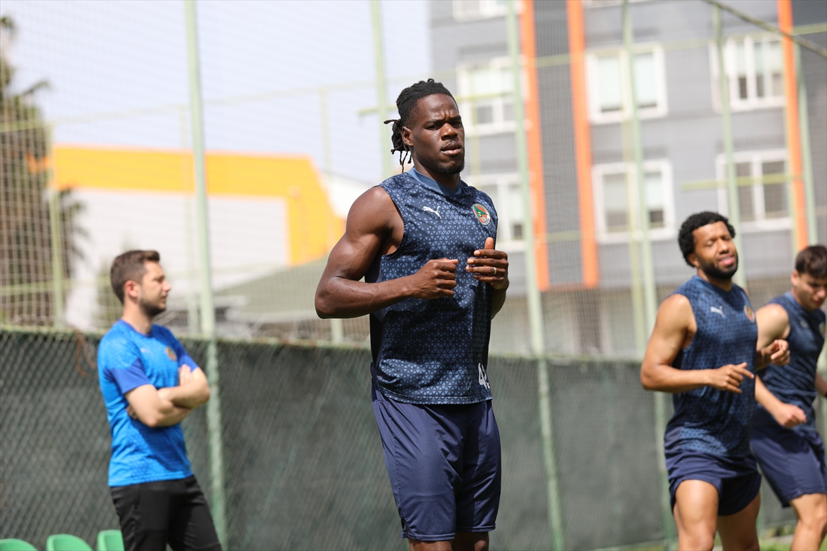 Alanyaspor, Beşiktaş maçının hazırlıklarına başladı