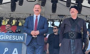 GİRESUN (AA) – Anahtar Parti (A Parti) Genel Başkanı Yavuz