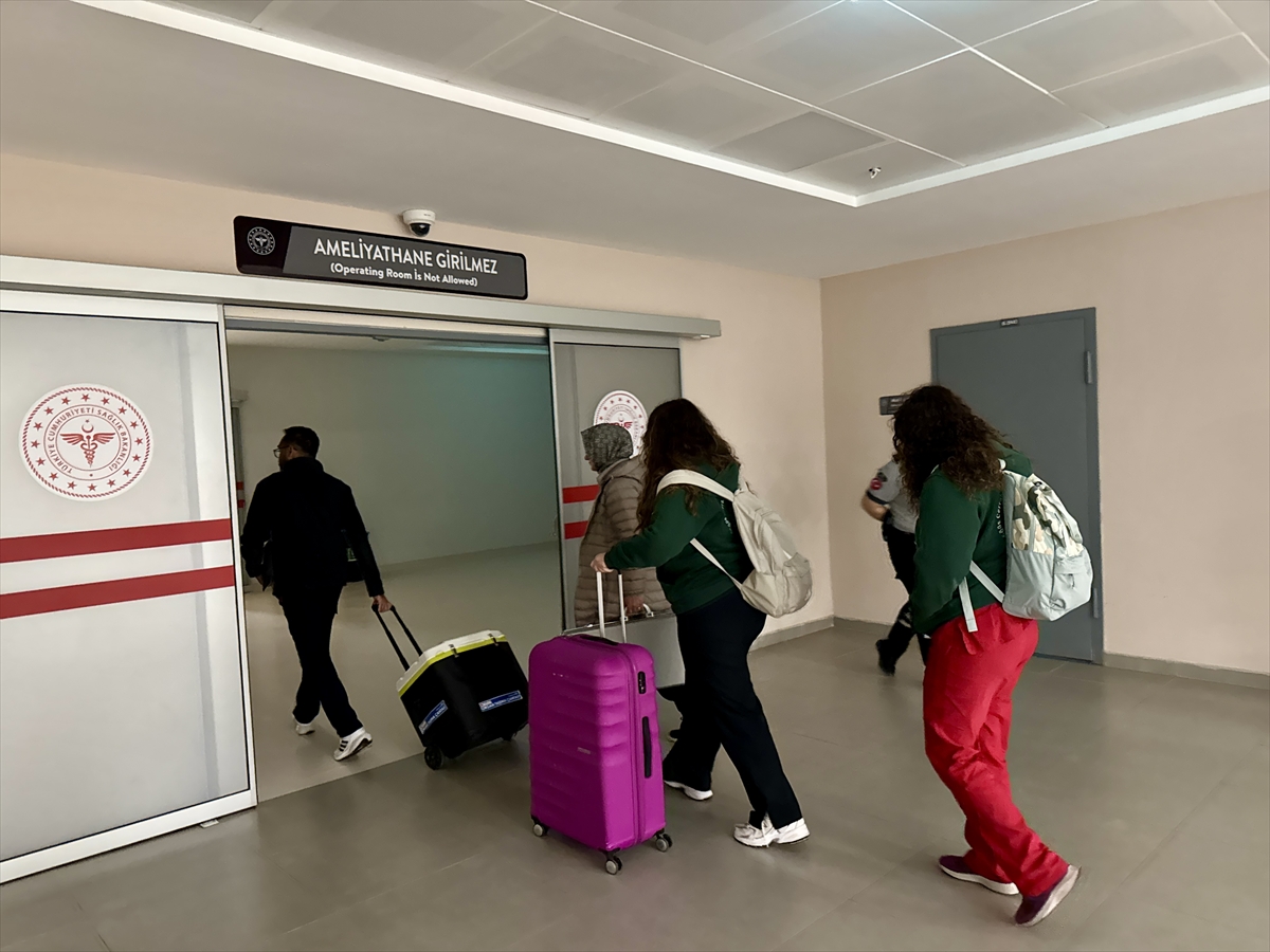 Antalya'da beyin ölümü gerçekleşen kadının organları 4 kişiye umut olacak