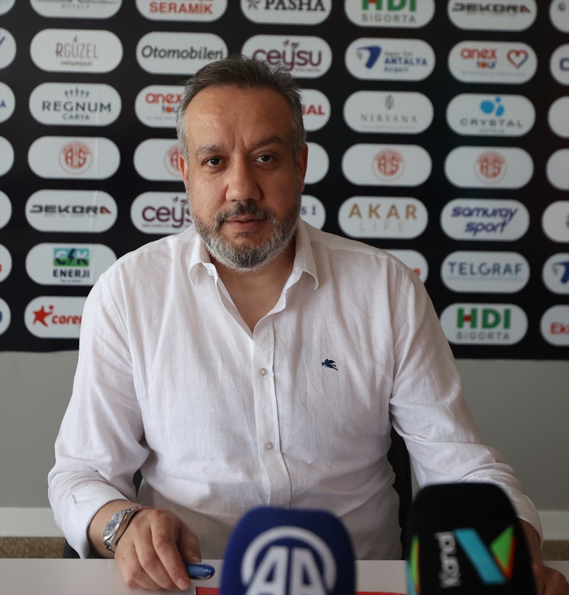 Antalyaspor Başkanı Sinan Boztepe, başarı için istikrarı işaret etti: