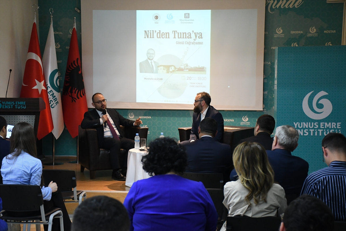 Arnavutluk'ta “Nil'den Tuna'ya gönül coğrafyamız” konulu söyleşi düzenlendi