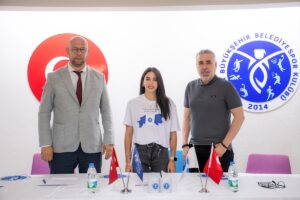 AYDIN (AA) – Voleybol Vodafone Sultanlar Ligi ekiplerinden Aydın Büyükşehir