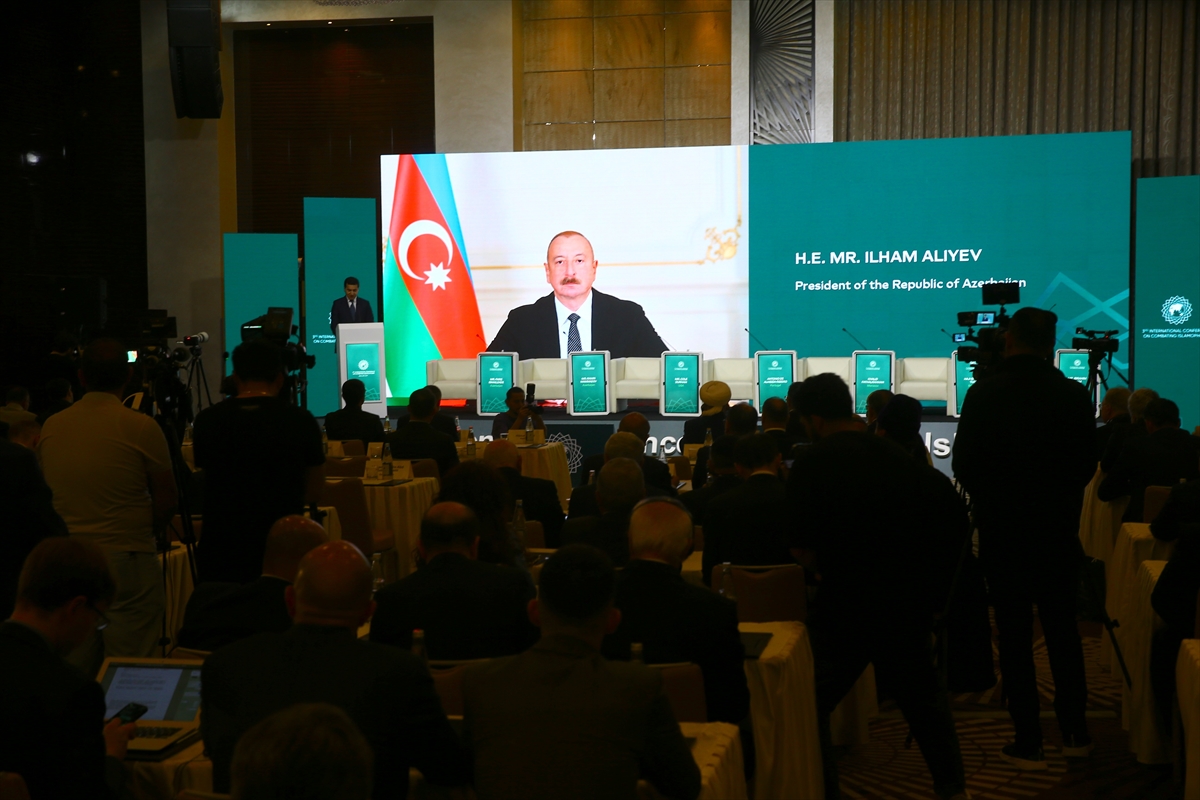 Azerbaycan Cumhurbaşkanı Aliyev'den İslamofobi'ye karşı birlikte mücadele etme çağrısı: